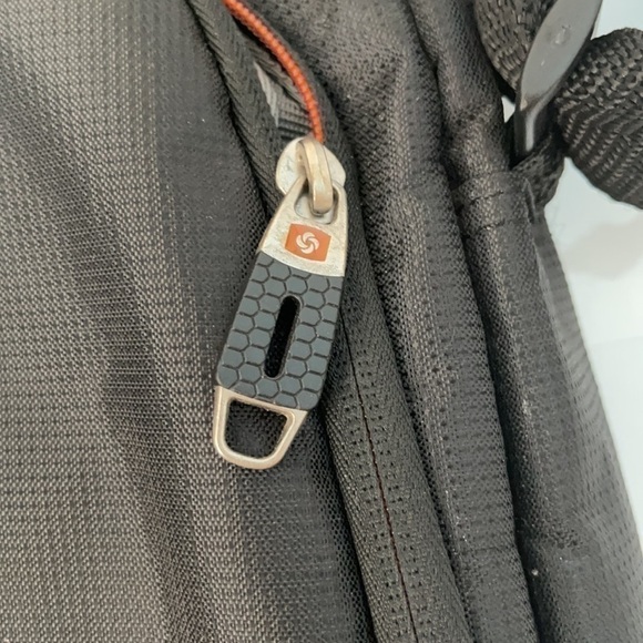 𝅺SAMSONITE Black Laptop Bag - Picture 3 of 5